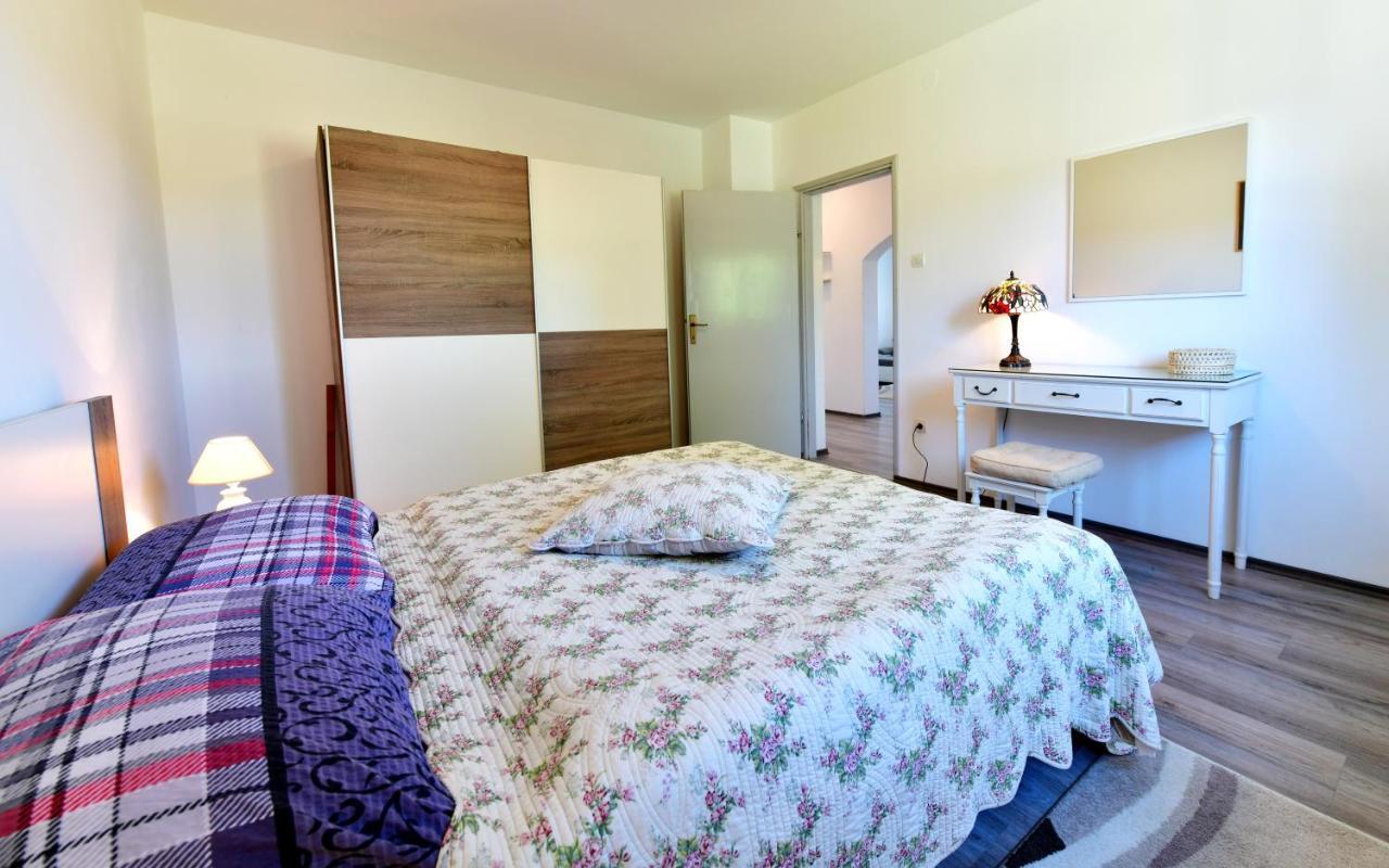 Apartament Kuca Za Odmor Roby Saborsko Zewnętrze zdjęcie